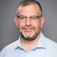 Menachem Wakslack, MD